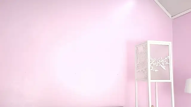 Hiyakasudere online show from November 15, 2025, 1:18 pm