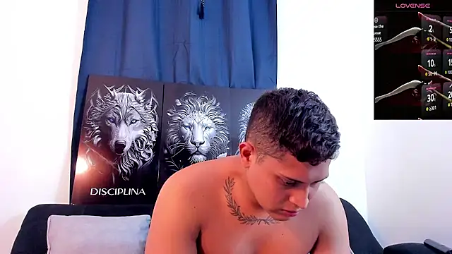 Snapshot of JohanSmith chatting on February 20, 2025, 5:40 pm JohanSmith online show from February 20, 2025, 5:40 pm