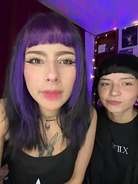 Snapshot of mavimist__ chatting on February 15, 2026, 3:36 am mavimist online show from February 15, 2026, 3:36 am