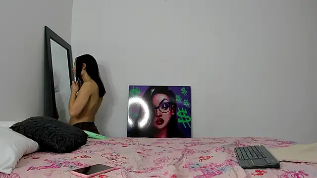 andrea cherryy online show from September 29, 2025, 6:02 pm