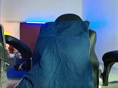 Nikkenyx online show from February 7, 2026, 3:43 am