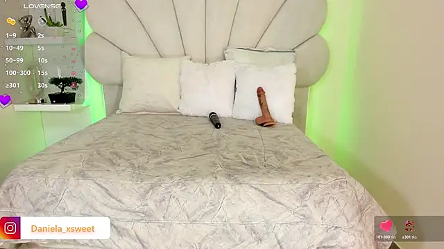 Danielaangelina online show from February 21, 2026, 6:03 am