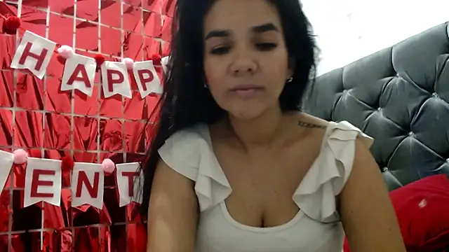 tezza smith online show from February 10, 2025, 4:19 am