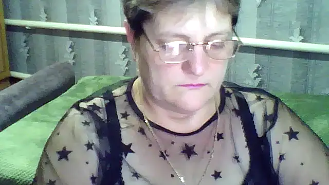 ElzaJewel online show from September 13, 2025, 6:40 pm