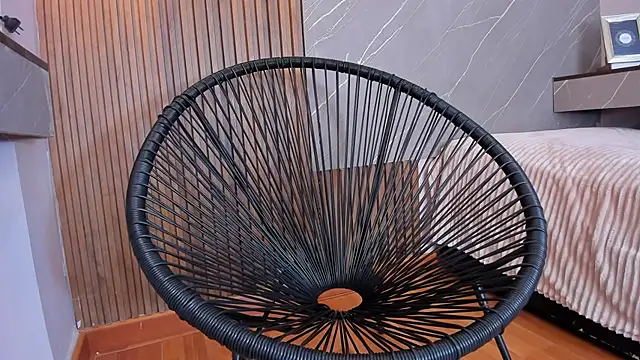 ariana jhonson1 online show from February 8, 2025, 12:28 pm