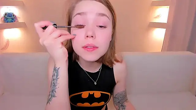 YourMegan online show from November 6, 2025, 12:28 pm