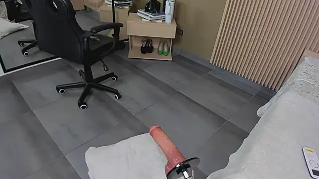 JessyCream online show from February 21, 2026, 2:23 am