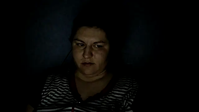 Snapshot of KiraSwee chatting on March 7, 2025, 9:17 pm KiraSwee online show from March 7, 2025, 9:17 pm