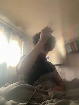 Snapshot of Damien55 chatting on November 12, 2025, 3:12 pm Damien55 online show from November 12, 2025, 3:12 pm