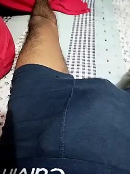 riojonie69 online show from November 6, 2025, 5:36 pm