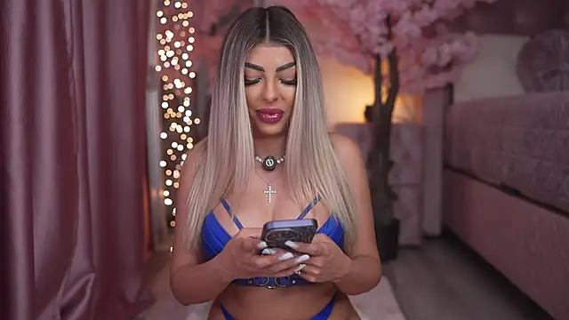 emma goodess  online show from May 20, 2026, 9:21 pm