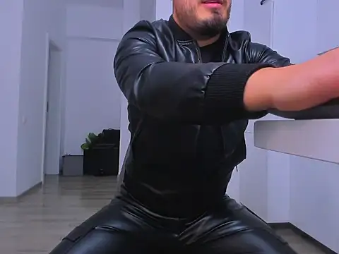 ZackMasterss online show from November 10, 2025, 12:09 am