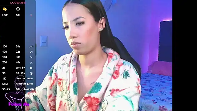 SallyWhitee online show from September 10, 2025, 5:07 am