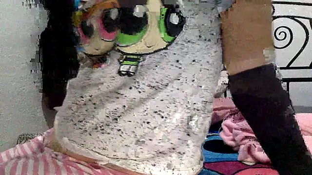 sharonlopez9611 online show from March 30, 2026, 2:45 am