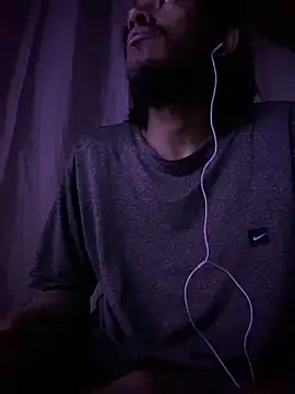 Snapshot of Mineirinho043 chatting on March 4, 2026, 6:52 am Mineirinho043 online show from March 4, 2026, 6:52 am