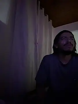 Snapshot of Mineirinho043 chatting on March 5, 2026, 11:34 pm Mineirinho043 online show from March 5, 2026, 11:34 pm