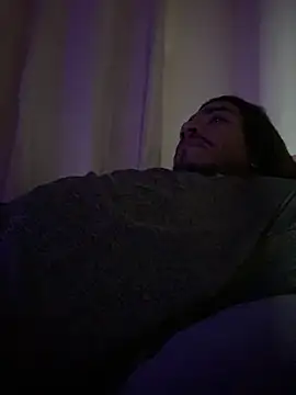 Snapshot of Mineirinho043 chatting on March 18, 2026, 11:41 pm Mineirinho043 online show from March 18, 2026, 11:41 pm