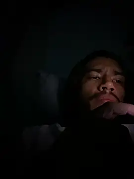 Snapshot of Mineirinho043 chatting on March 20, 2026, 5:01 am Mineirinho043 online show from March 20, 2026, 5:01 am