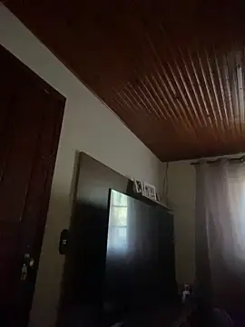 Snapshot of Mineirinho043 chatting on March 28, 2026, 10:15 am Mineirinho043 online show from March 28, 2026, 10:15 am