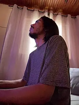 Snapshot of Mineirinho043 chatting on April 9, 2026, 2:11 pm Mineirinho043 online show from April 9, 2026, 2:11 pm