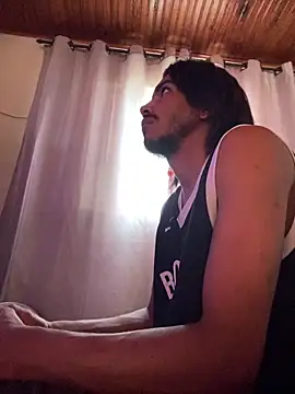 Snapshot of Mineirinho043 chatting on April 13, 2026, 2:22 pm Mineirinho043 online show from April 13, 2026, 2:22 pm