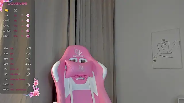 Snapshot of Mimi_Webb chatting on February 23, 2025, 2:35 pm Mimi Webb online show from February 23, 2025, 2:35 pm