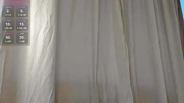 Snapshot of Mimi_Webb chatting on March 5, 2025, 11:28 am Mimi Webb online show from March 5, 2025, 11:28 am