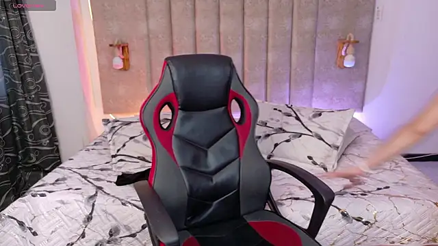 Snapshot of Alektra_bryce chatting on February 25, 2026, 7:34 pm Alektra bryce online show from February 25, 2026, 7:34 pm