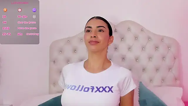 FelicityAdams online show from March 7, 2025, 1:07 pm