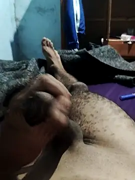 Snapshot of Kesleytmk chatting on October 15, 2025, 10:26 am Kesleytmk online show from October 15, 2025, 10:26 am