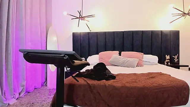 nattashaa7 online show from February 25, 2025, 5:36 pm