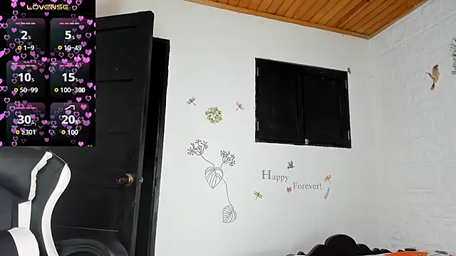 alisson hoffman05 online show from February 21, 2025, 10:28 am