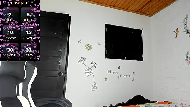 alisson hoffman05 online show from March 7, 2025, 1:29 pm