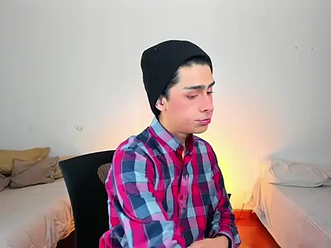 steve  gray online show from February 25, 2025, 2:00 pm