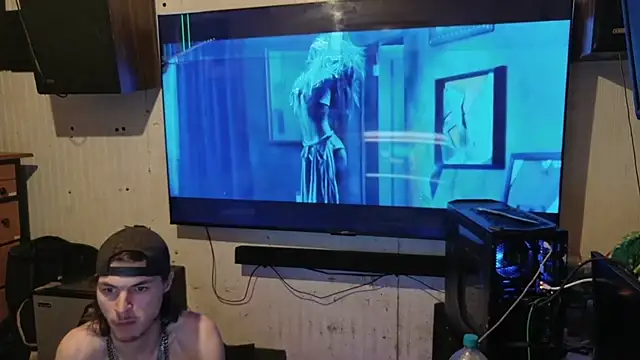 nuttyking2022 online show from February 12, 2026, 7:58 am