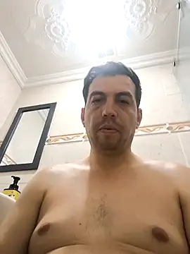 reyarturs13 online show from March 3, 2026, 1:34 am