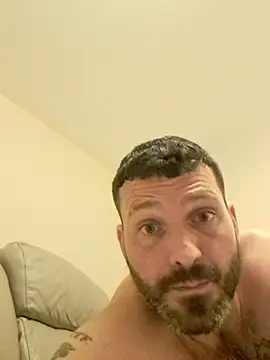 ANYTHINGGOS86 online show from October 14, 2025, 10:32 pm