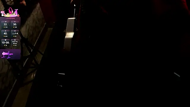 IVISBOUNCYASS online show from February 15, 2026, 12:25 pm