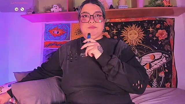 Banana squirt online show from November 9, 2025, 9:24 pm