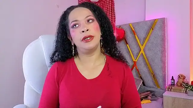 Snapshot of Cintiia_Holmes chatting on February 23, 2026, 11:13 pm Cintiia Holmes online show from February 23, 2026, 11:13 pm