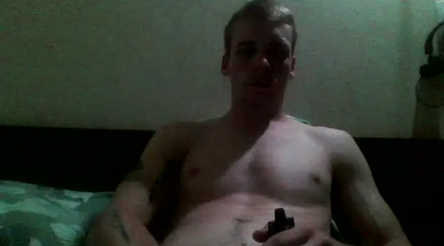 Snapshot of Novinho_pica_rosa chatting on February 4, 2025, 3:00 am Novinho pica rosa online show from February 4, 2025, 3:00 am