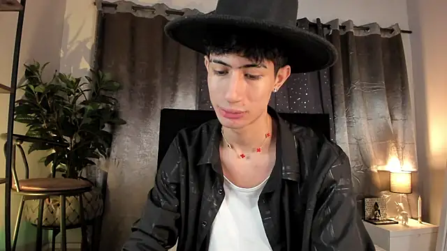 NovaaWheler online show from March 22, 2026, 12:30 pm