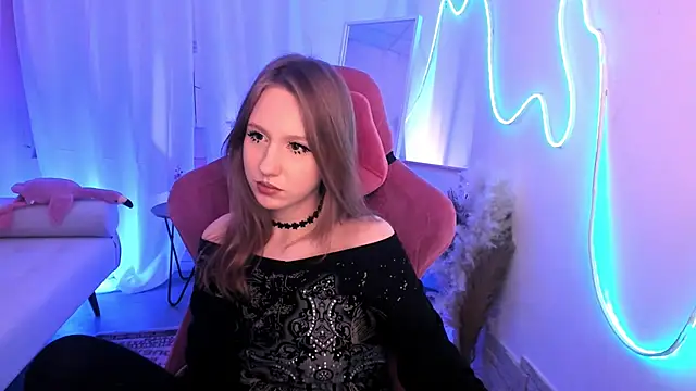 DariaTate online show from February 6, 2026, 12:19 pm