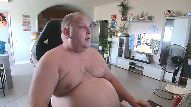 Hotfire-112 online show from July 17, 2026, 12:23 pm
