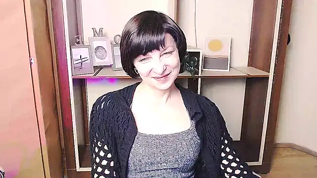  AngeliaFlow  online show from April 14, 2026, 7:58 am