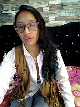 isabella beauty 01 online show from February 22, 2025, 1:35 pm