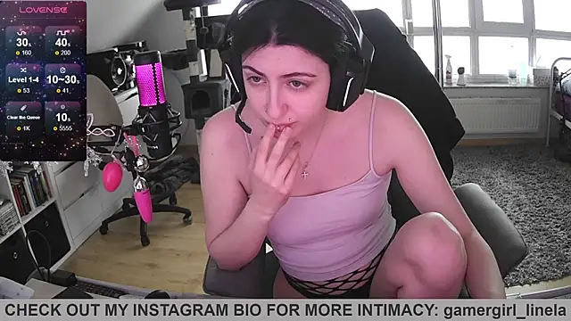 Gamergirl-Linela online show from May 15, 2026, 2:46 pm