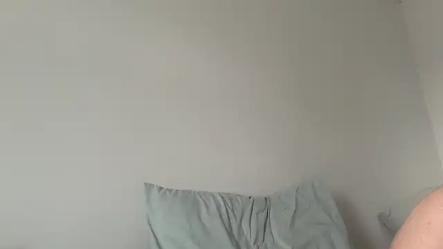 skyejde online show from September 28, 2025, 2:11 pm