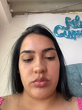 Sahanaprincessll online show from February 12, 2026, 4:24 pm