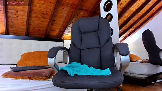 Sebastian Berne online show from March 1, 2025, 7:48 pm